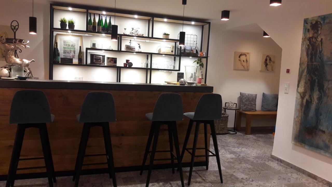 Gaestehaus Burgberg, Weinhaus Fries Kattenes Buitenkant foto