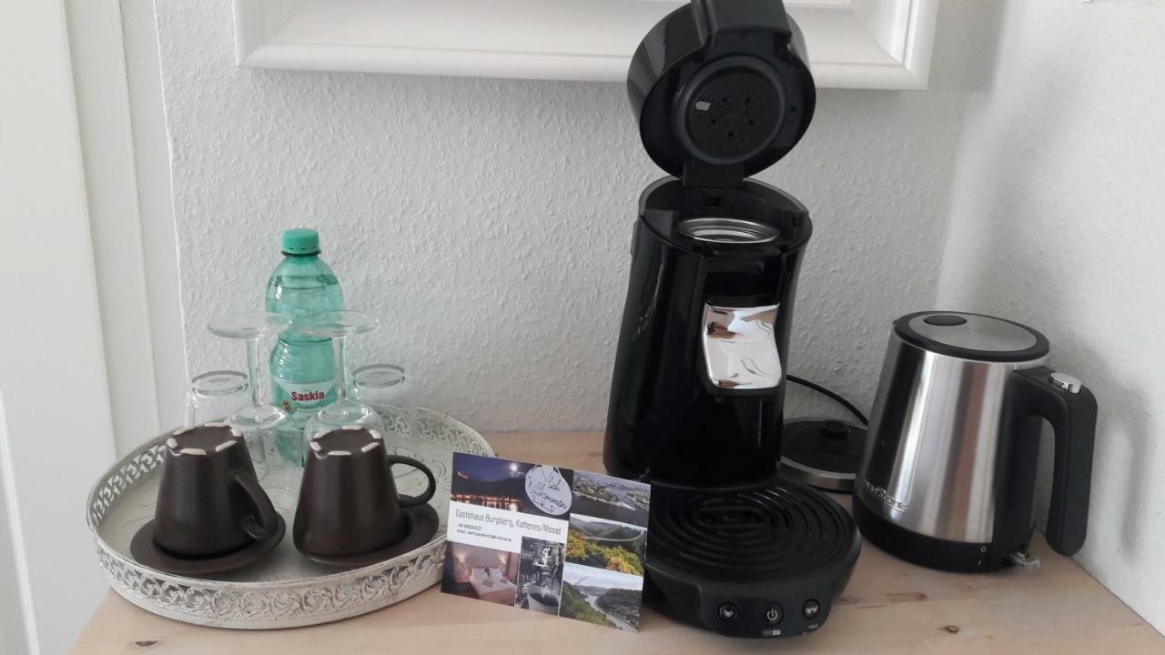 Gaestehaus Burgberg, Weinhaus Fries Kattenes Buitenkant foto